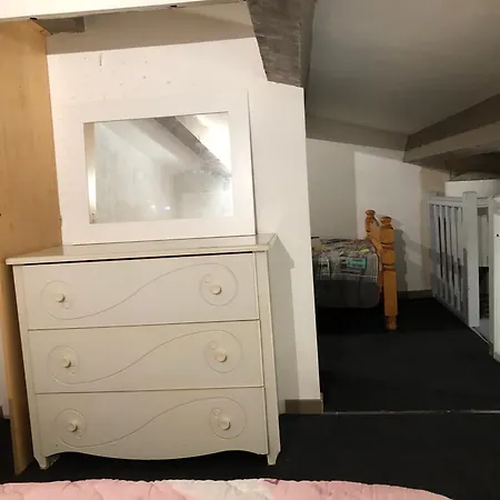 Mistral 2 Etage D Avec Clim * Coursan