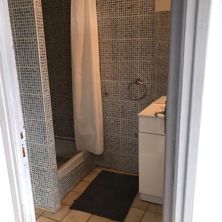 Mistral 2 Etage D Avec Clim *